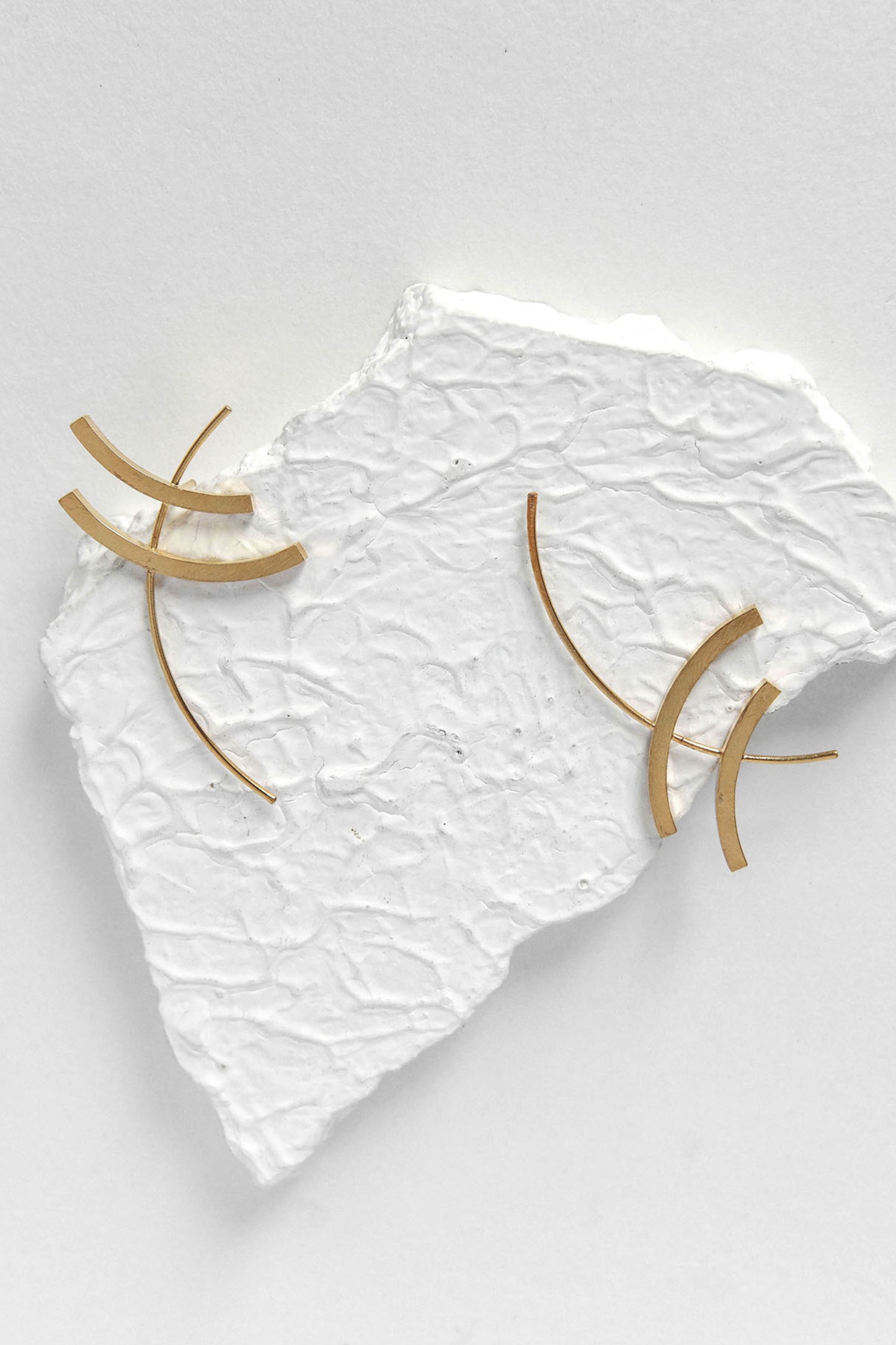 Tohu Abstract Earrings 
