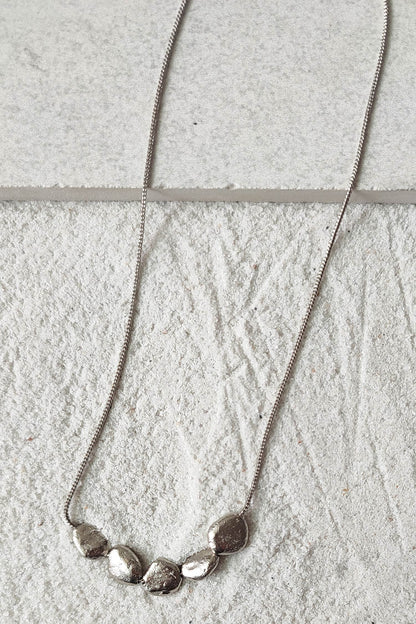 Mea Abstract Stone Pendant Necklace 