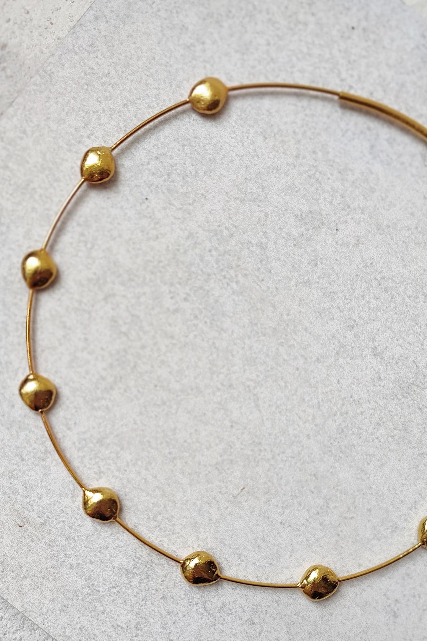 Olla Abstract Charm Choker 