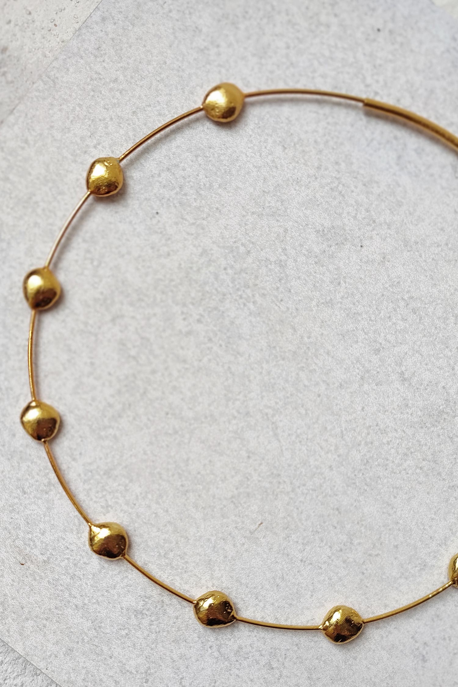 Olla Abstract Charm Choker 