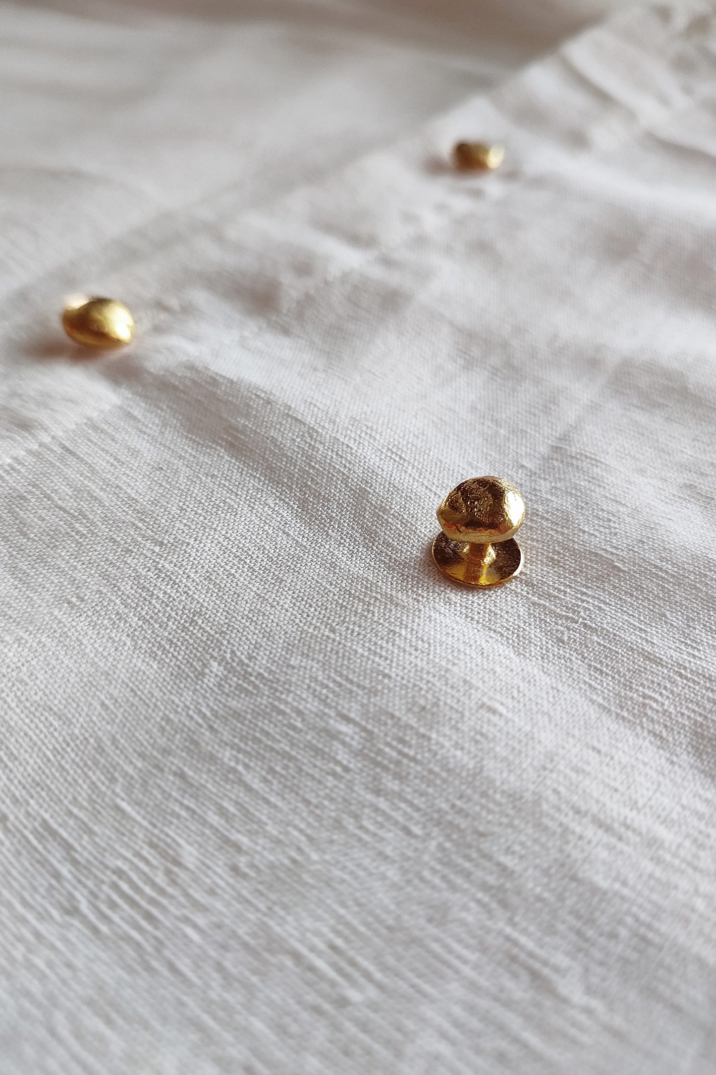 Iris Circular Shaped Buttons - Set of 5 