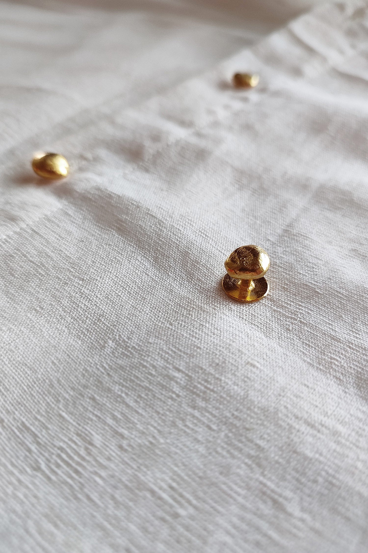 Iris Circular Shaped Buttons - Set of 5 