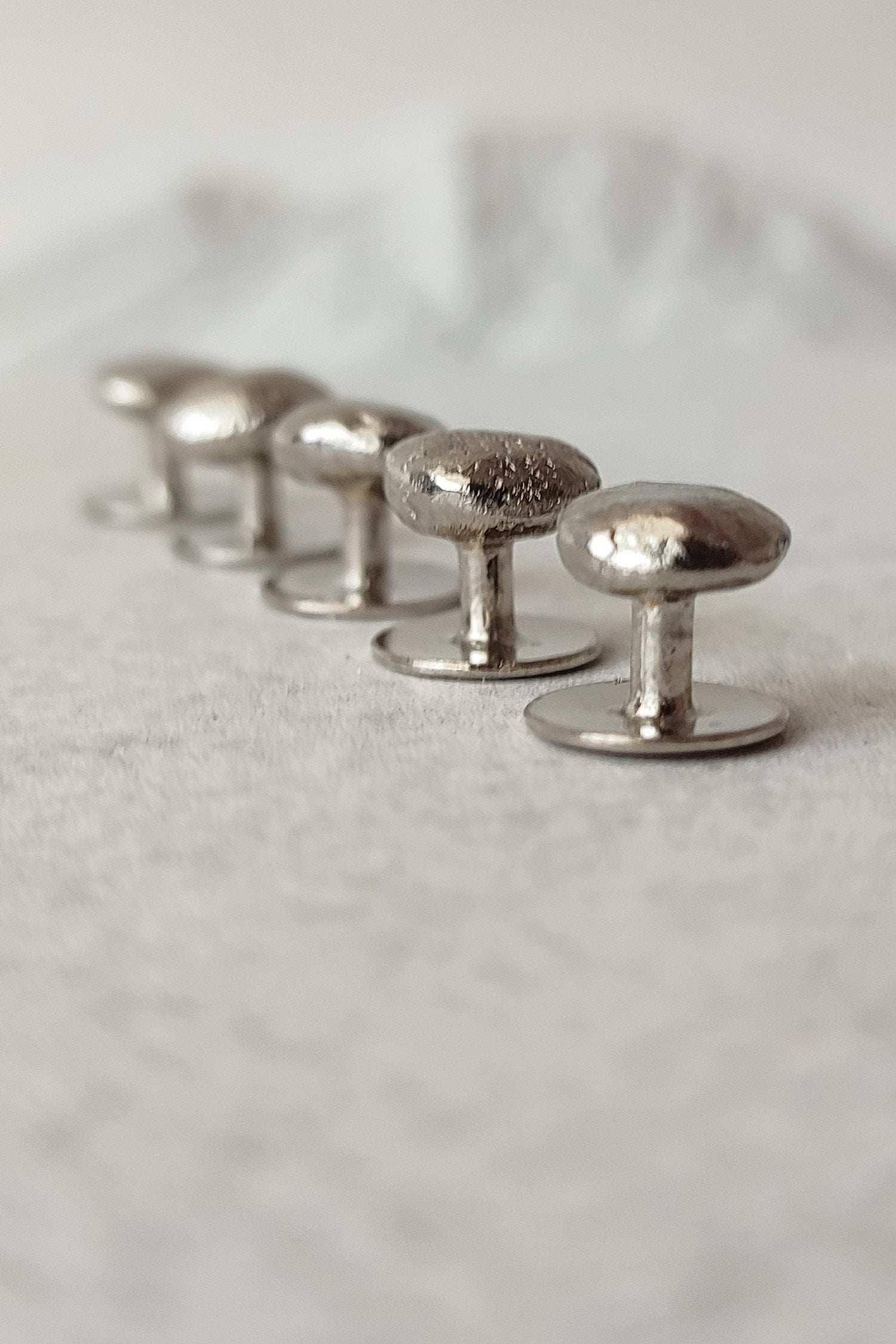 Iris Circle Shaped Buttons - Set of 5 
