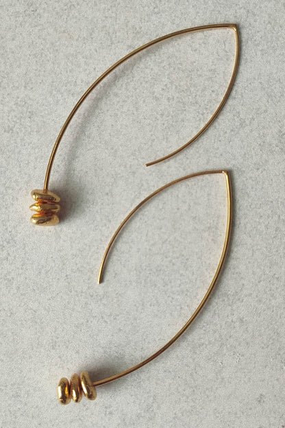 Tera Tear Drop Carved Earrings 