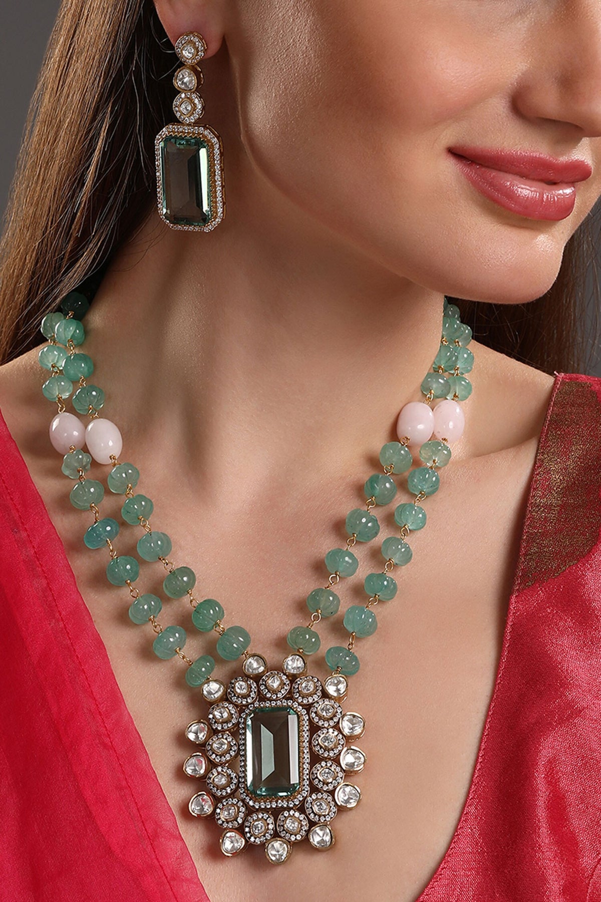 Carved Geometric Pendant Necklace Set 