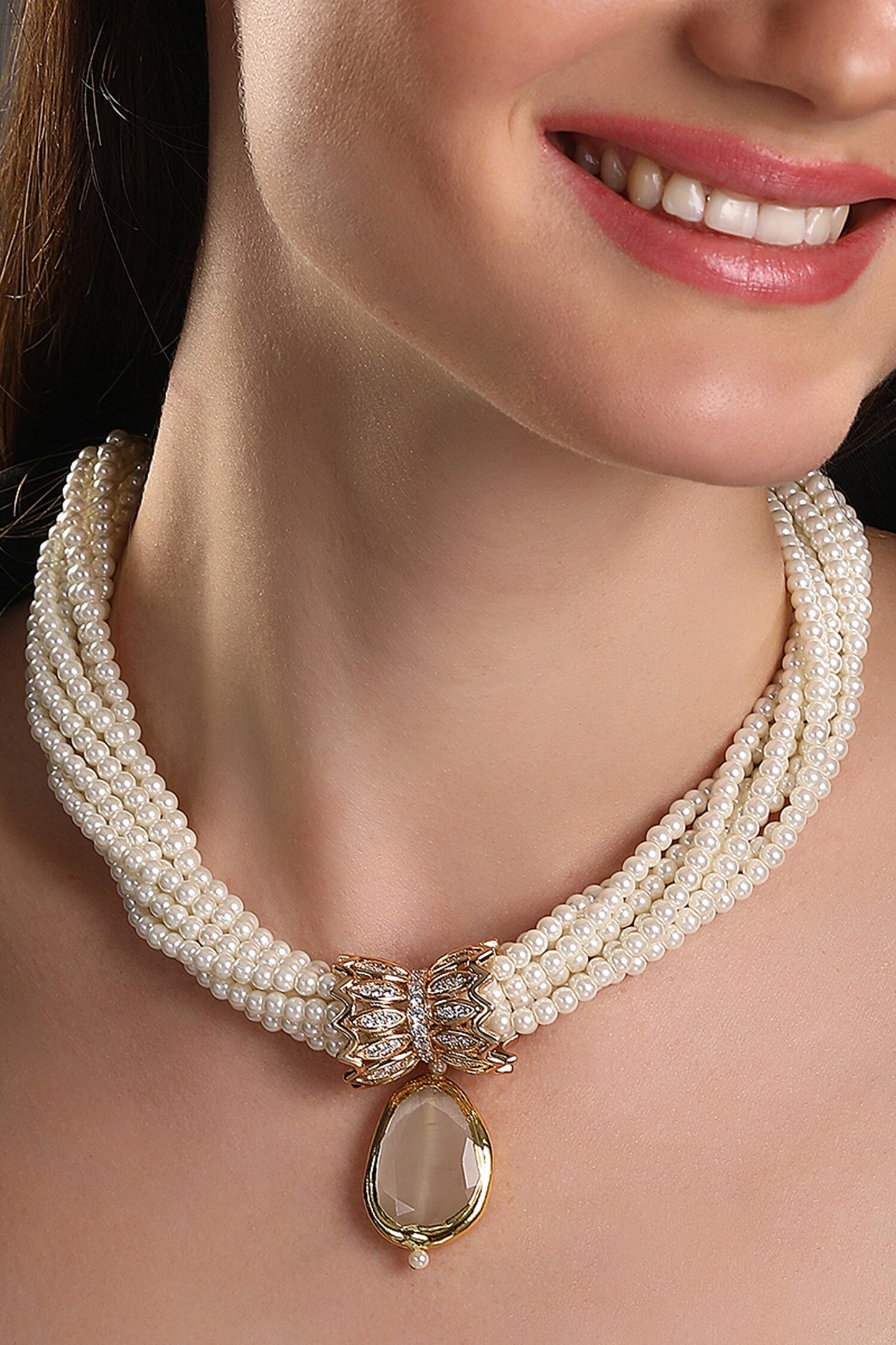 Mother Of Pearl Embellished Necklace 