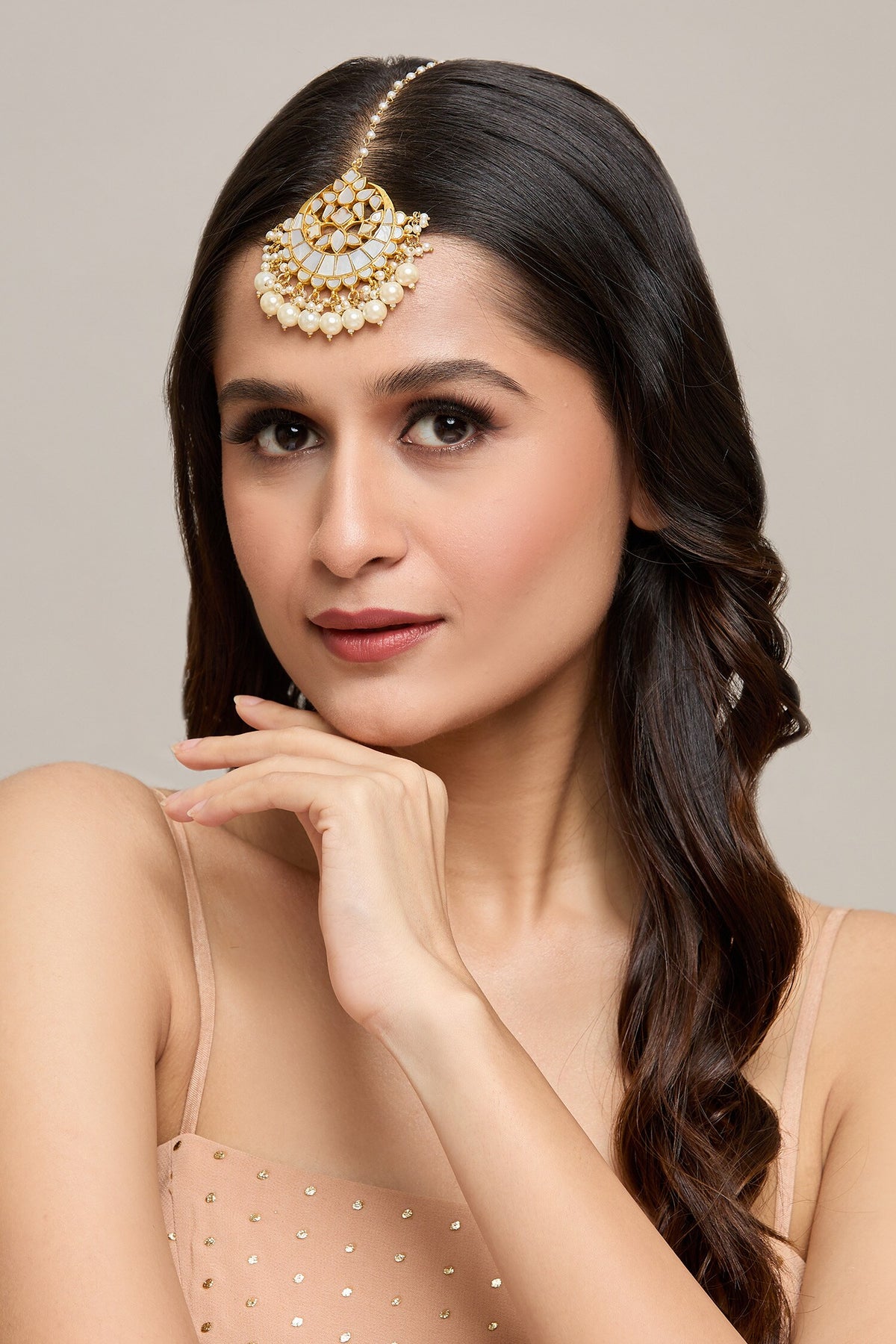 Kundan Embellished Chaand Tikka 