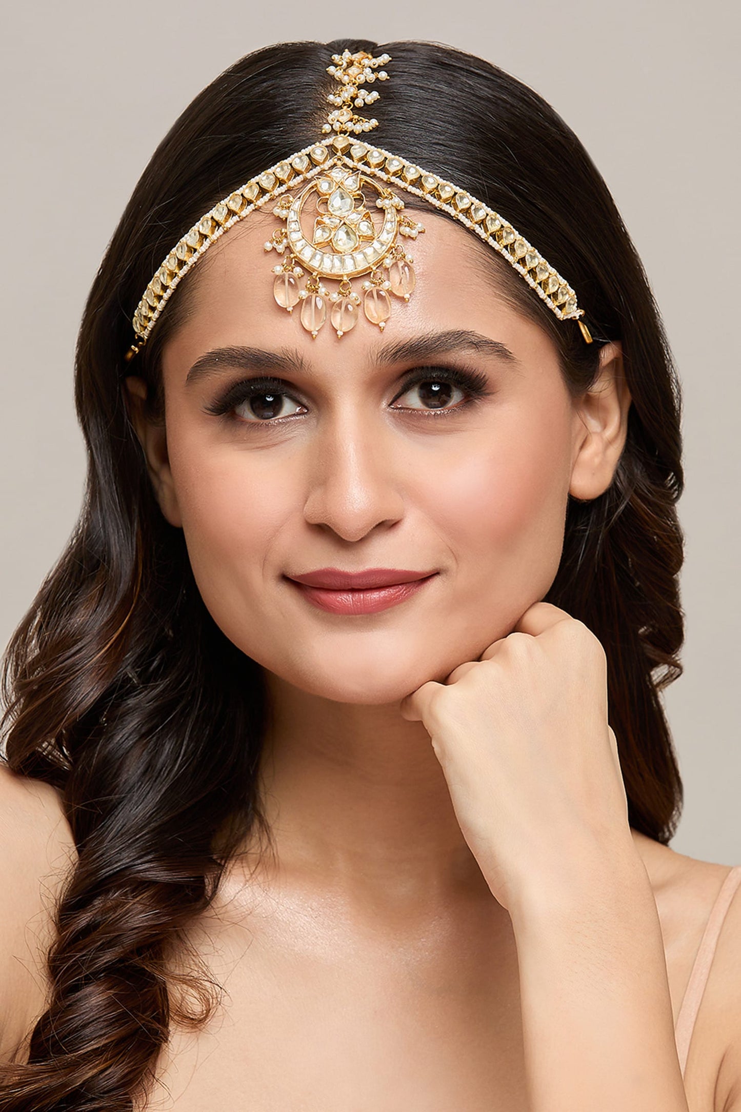 Kundan Embellished Mathapatti 