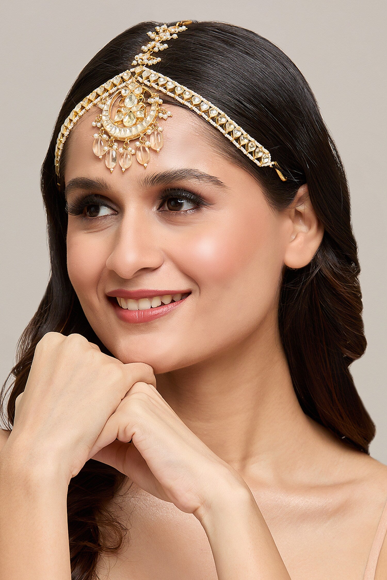 Kundan Embellished Mathapatti 