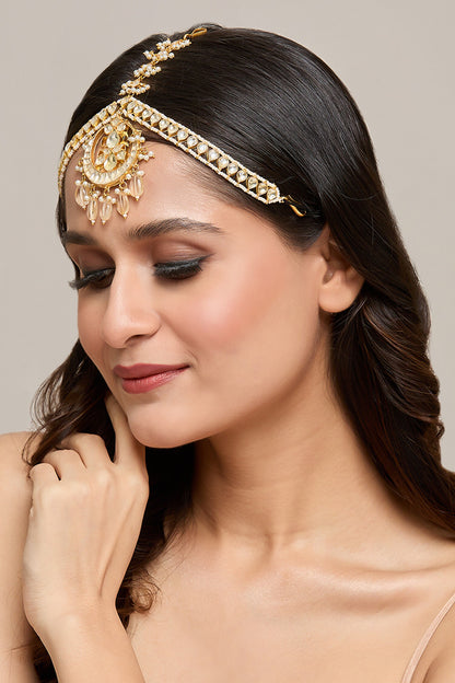 Kundan Embellished Mathapatti 