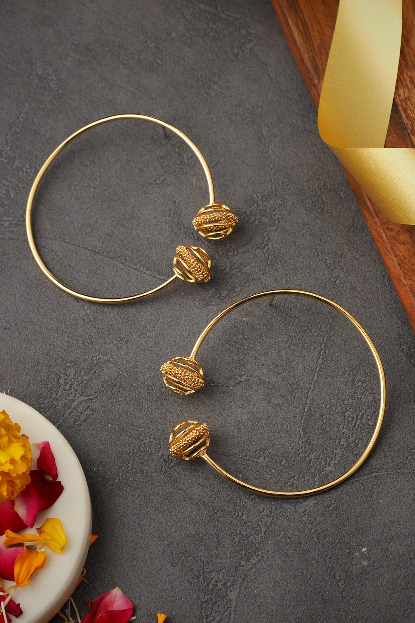 Spheric Stellar Hoops 