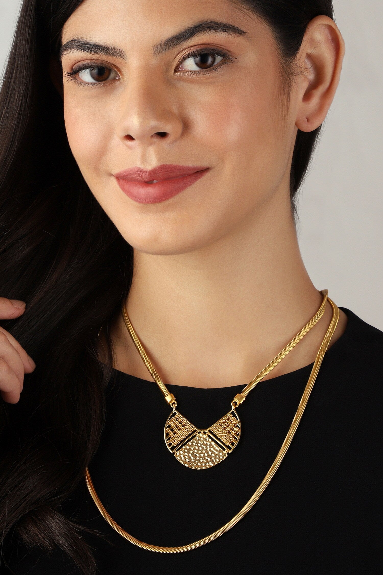 Maze Interwine Long Necklace 