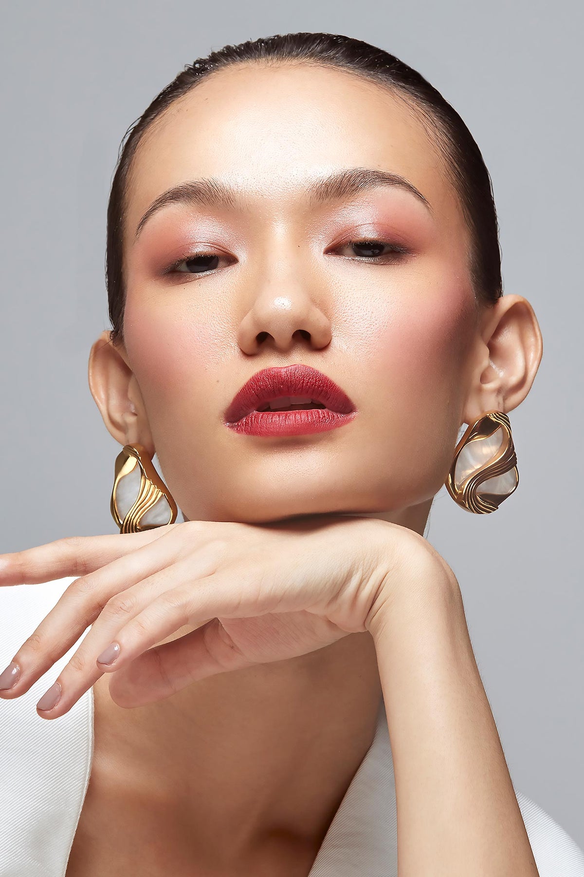 Amby Stone Embellished Stud Earrings 