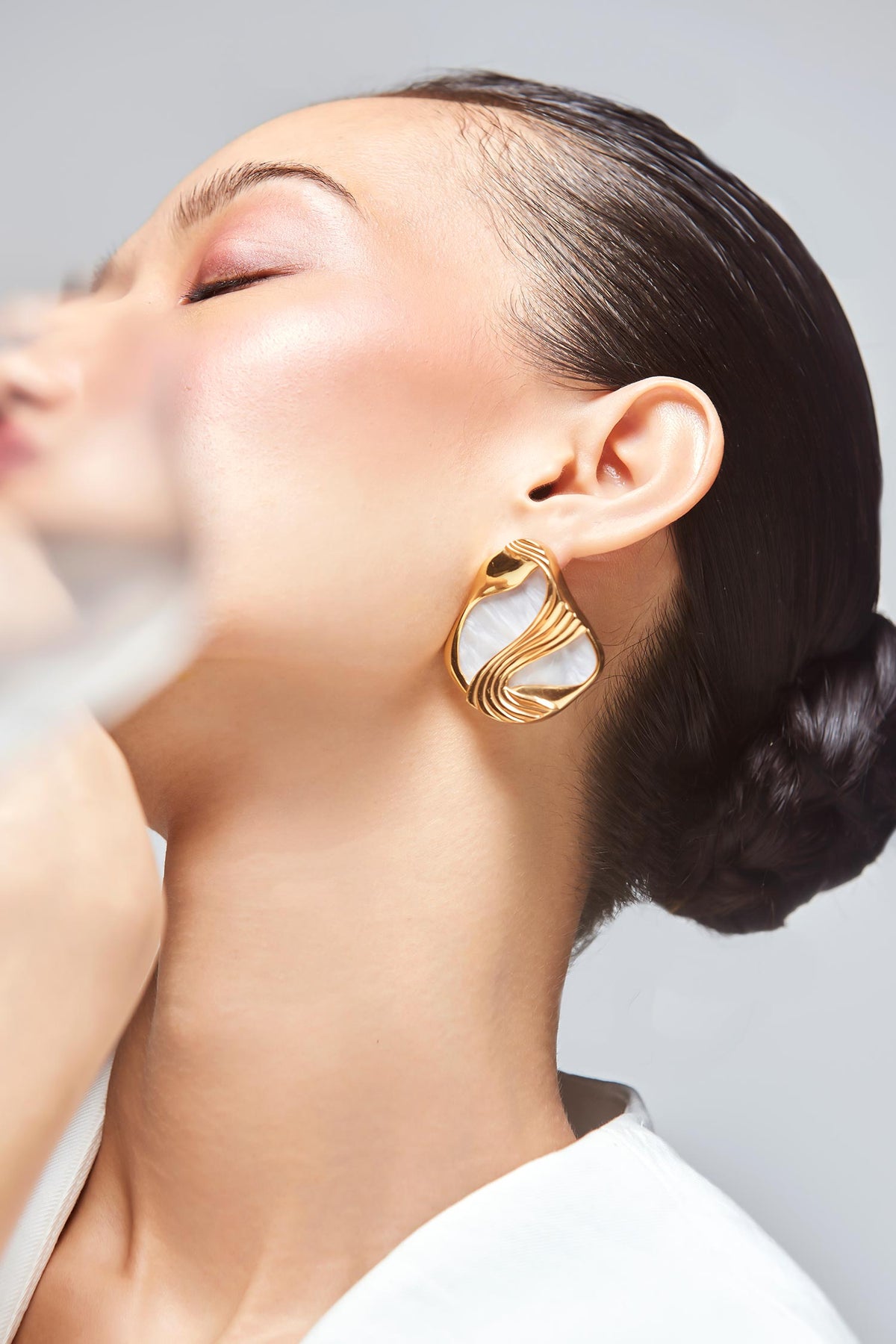 Amby Stone Embellished Stud Earrings 