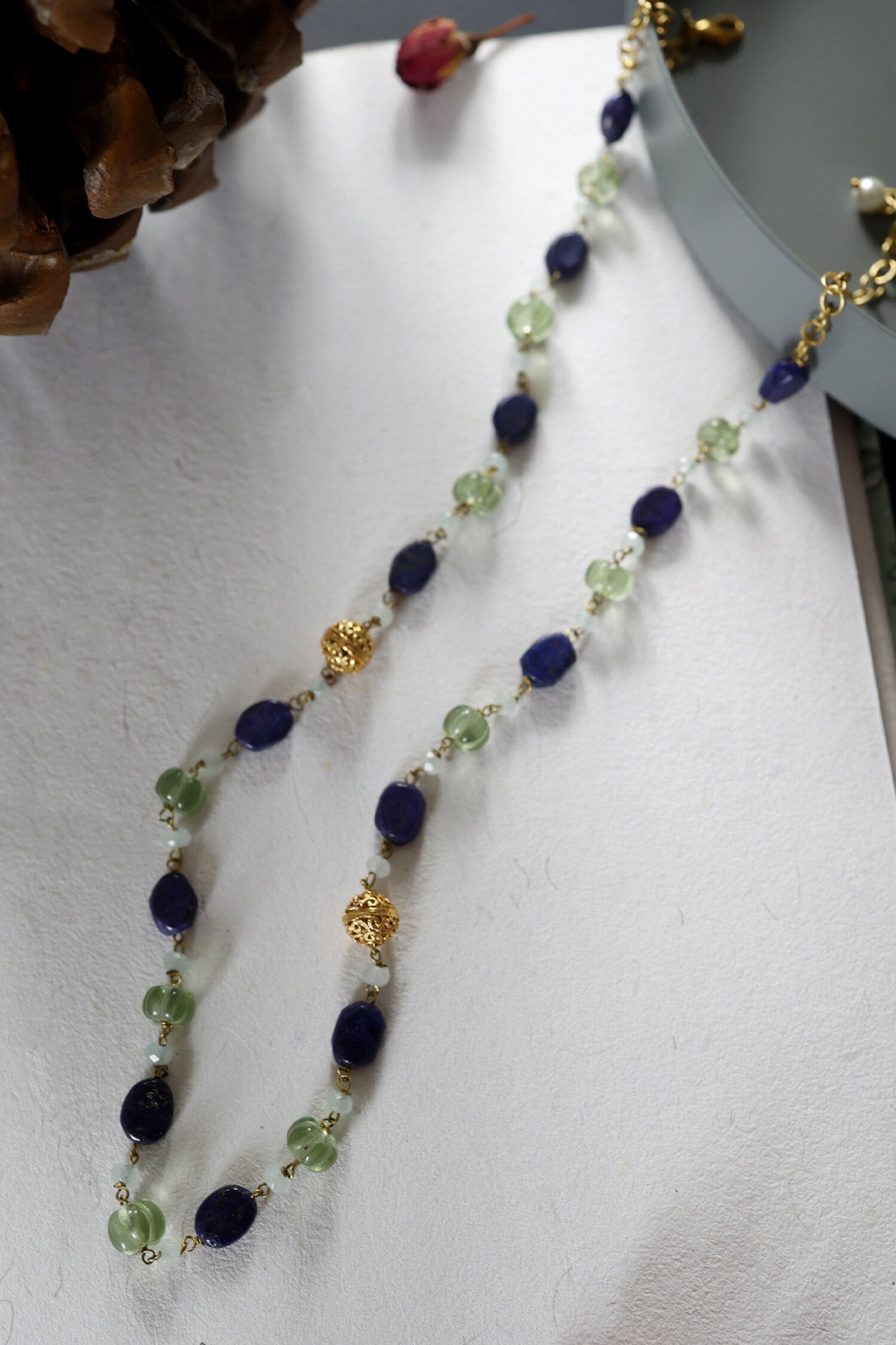 Stone Embellished Necklace 