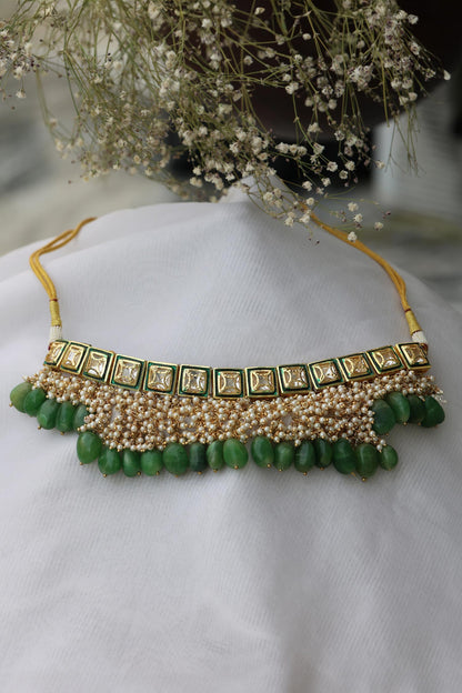Kundan Embellished Choker 