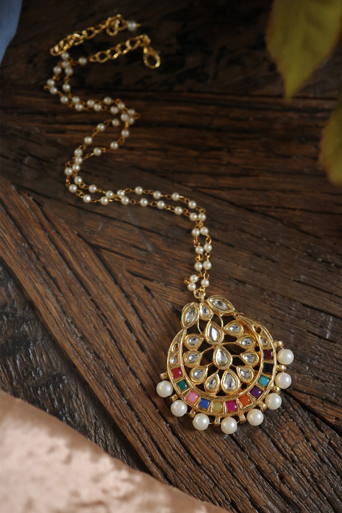 Kundan Studded Half Moon Necklace 