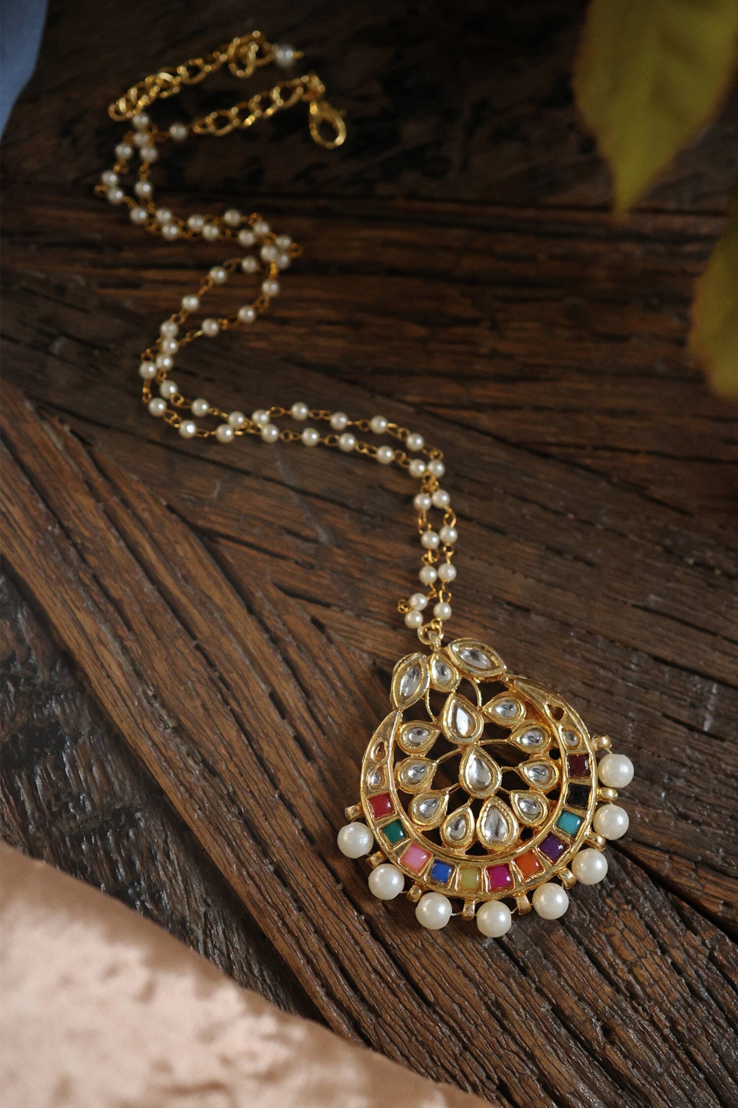 Kundan Studded Half Moon Necklace 