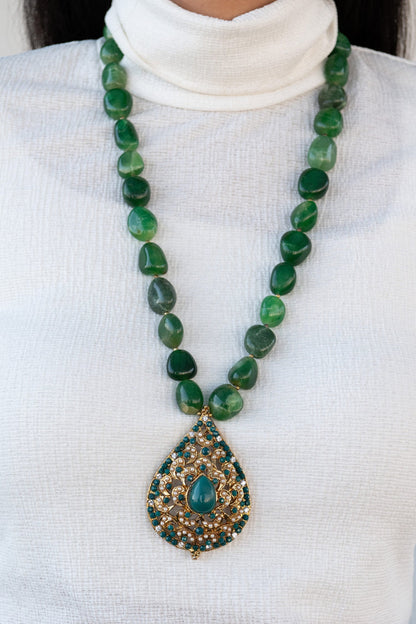 Tear Drop Pendant Necklace 