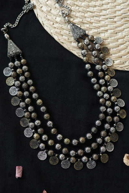Tribal Beaded Necklace 