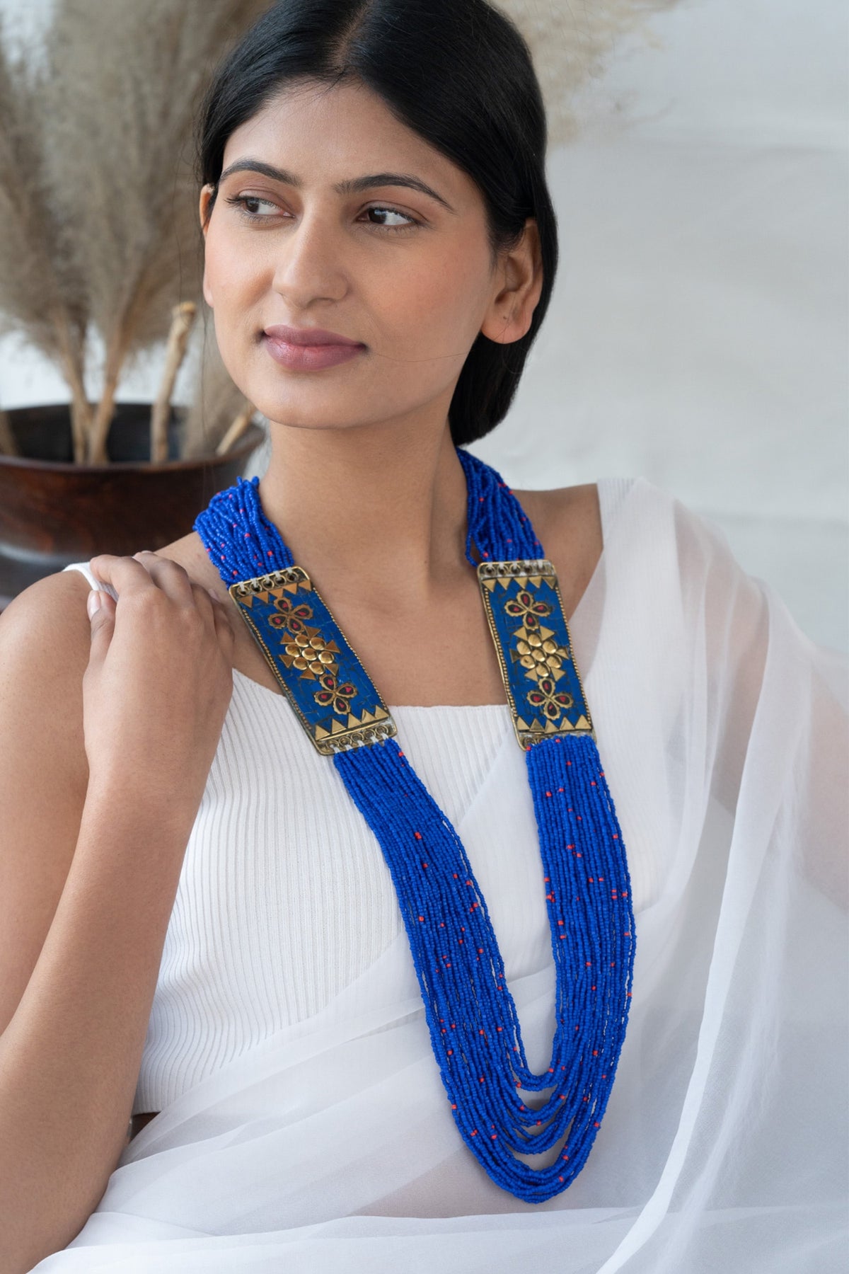 Layered Beads Embellished Necklace 