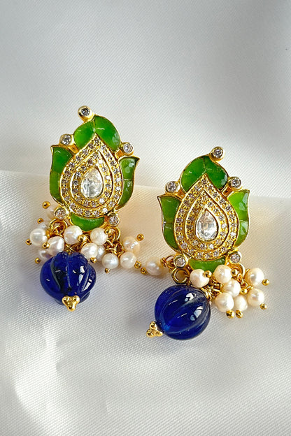 Tear Drop Cutwork Earrings 