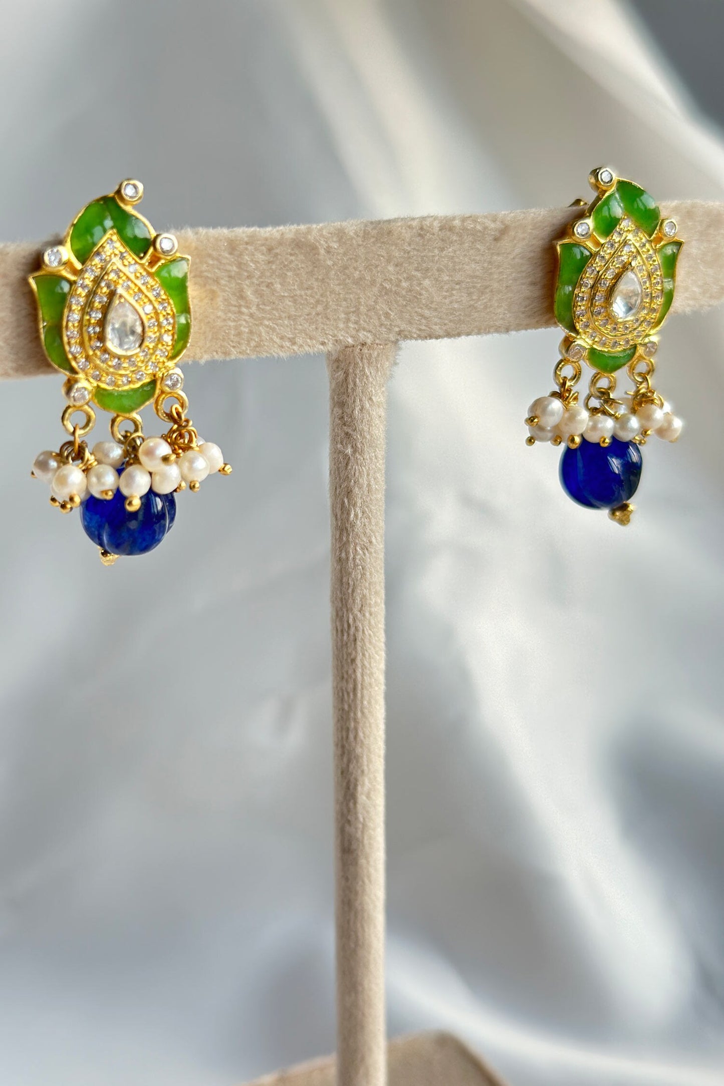 Tear Drop Cutwork Earrings 