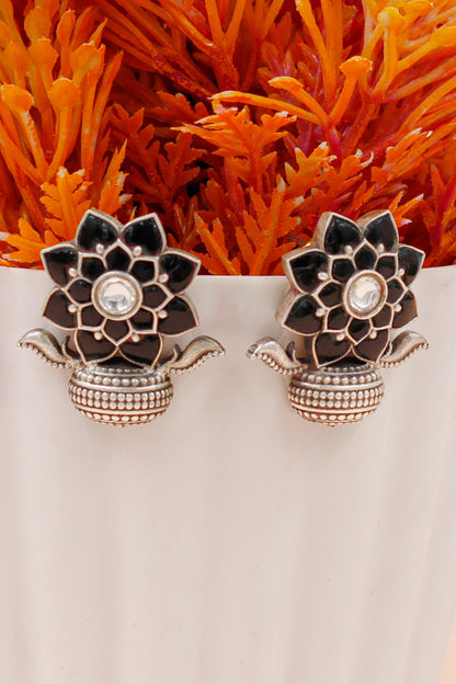 Rayana Floral Crest Earrings 