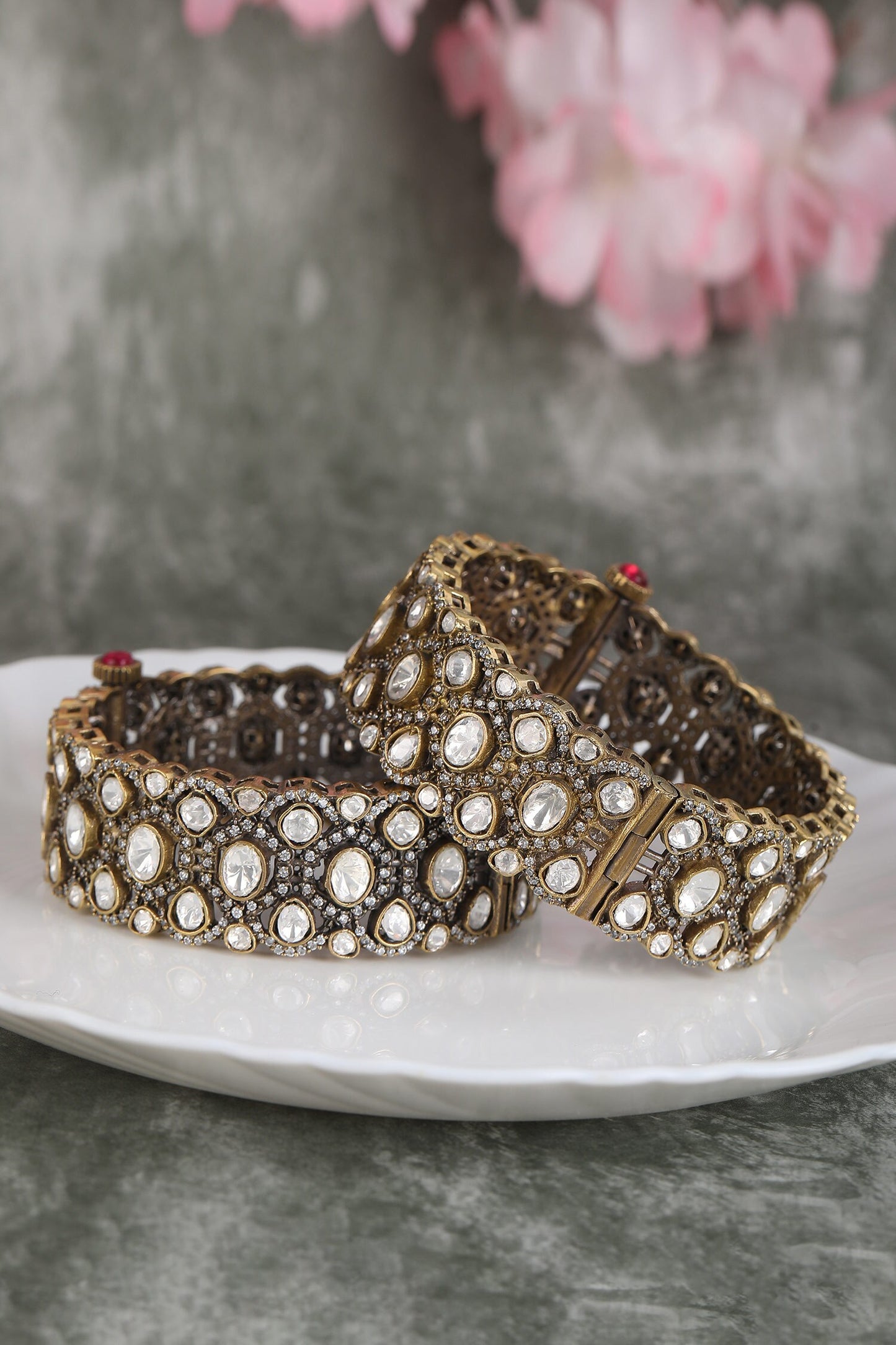 Kundan Studded Bangle - Single Pc 