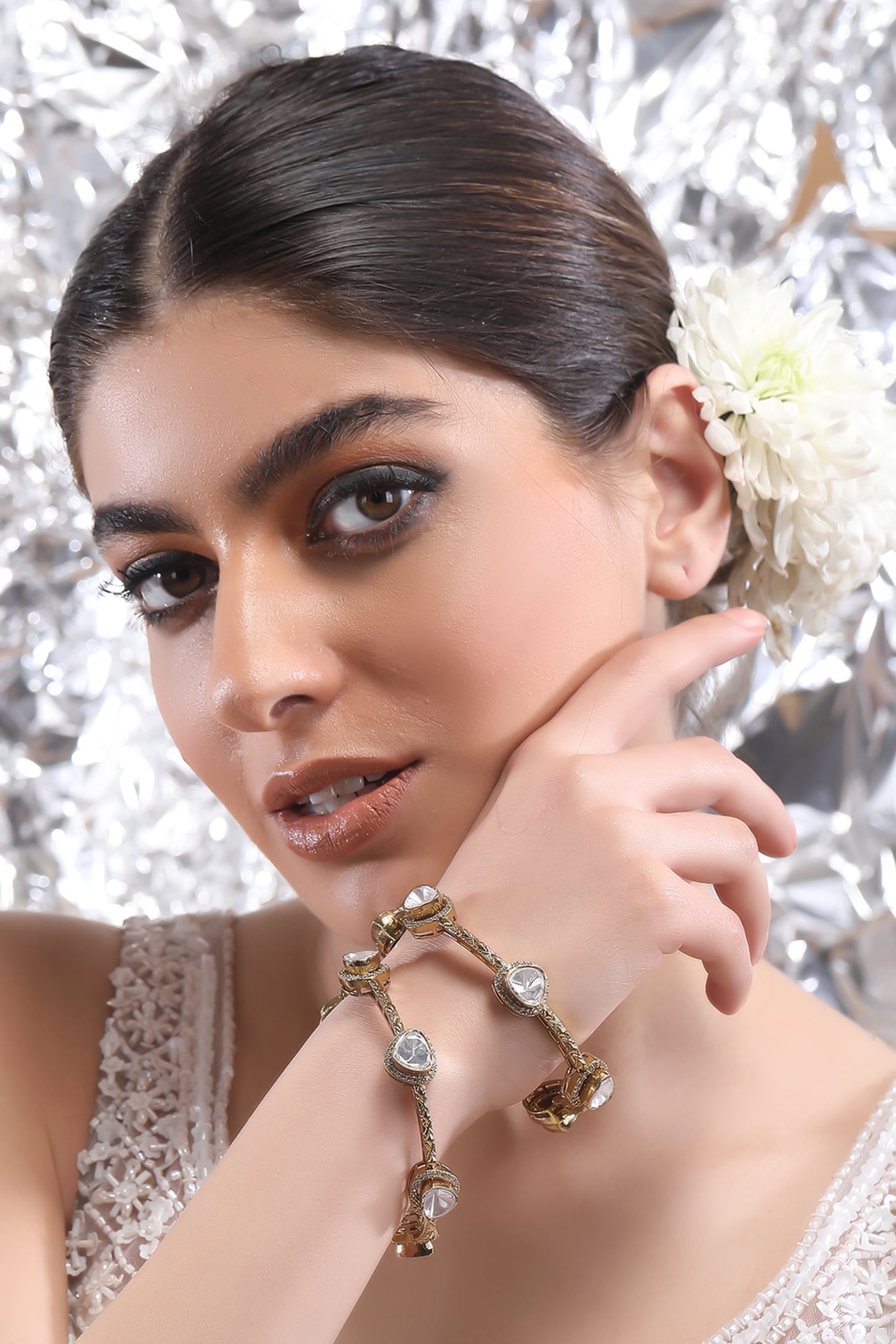 Kundan Embellished Bangle - Single Pc 