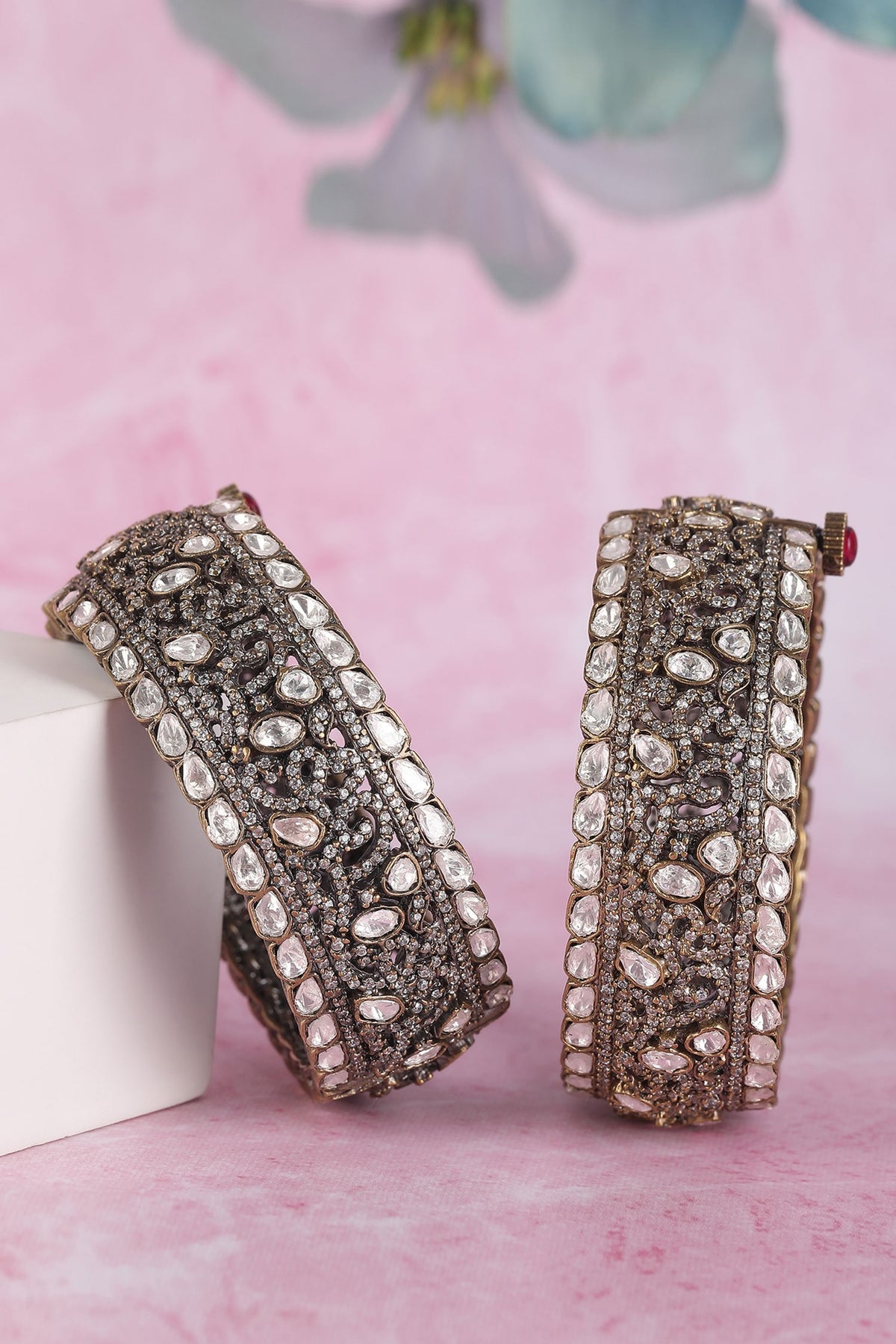 Kundan Studded Bangle - Single Pc 