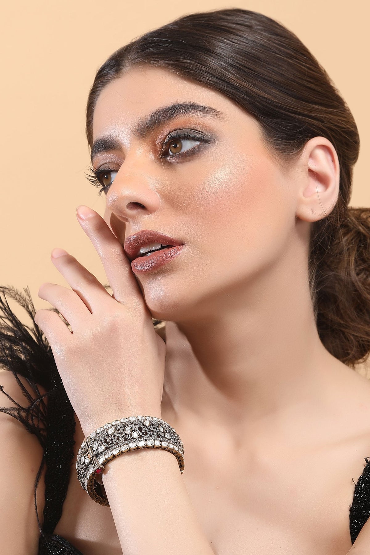 Kundan Studded Bangle - Single Pc 