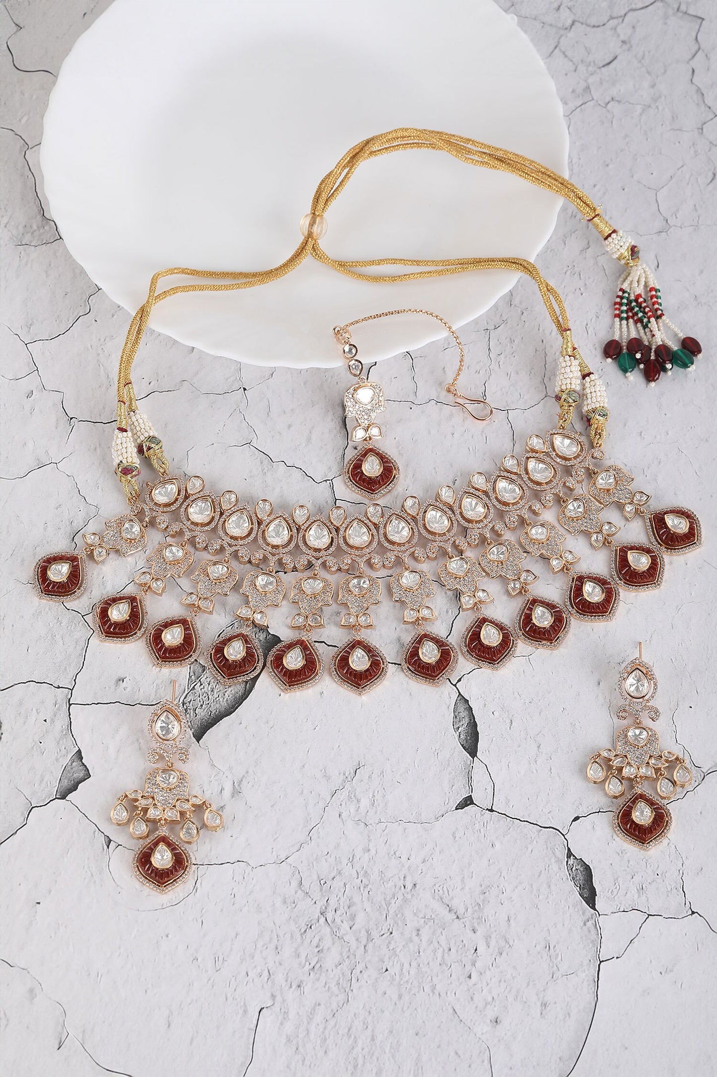 Kundan Studded Necklace Set 