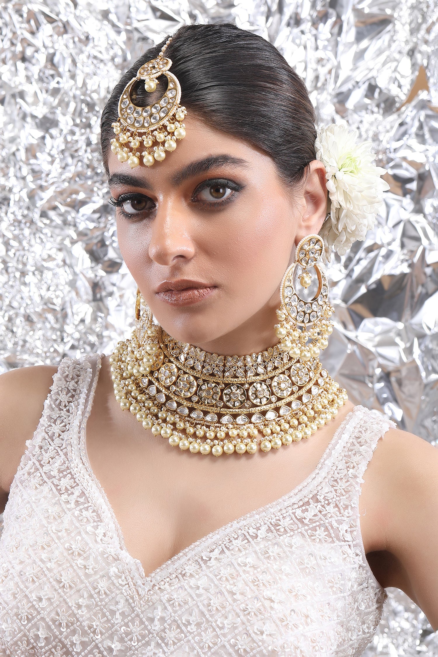 Stone Studded Cutwork Necklace Set 