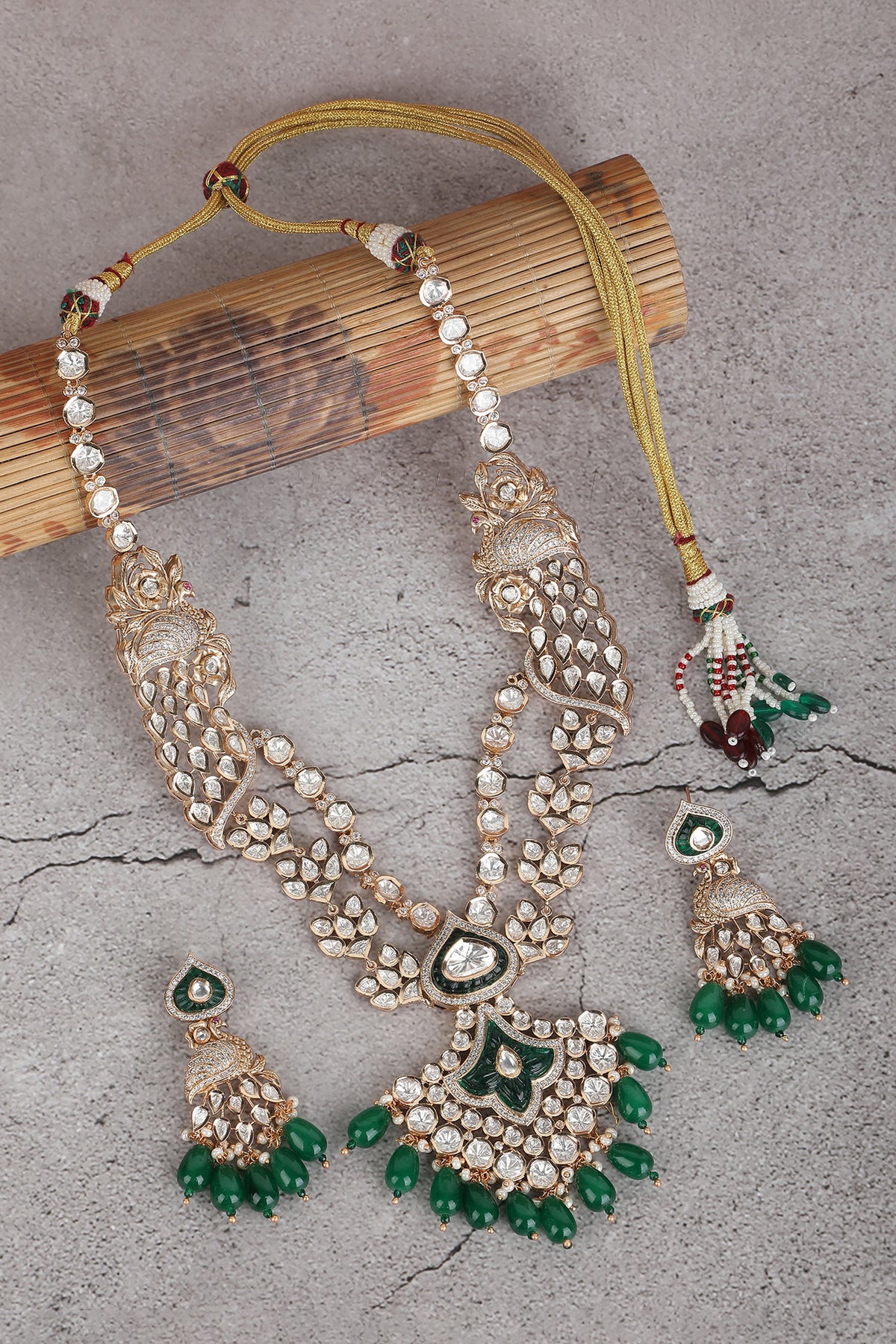 Peacock Carved Pendant Necklace Set 