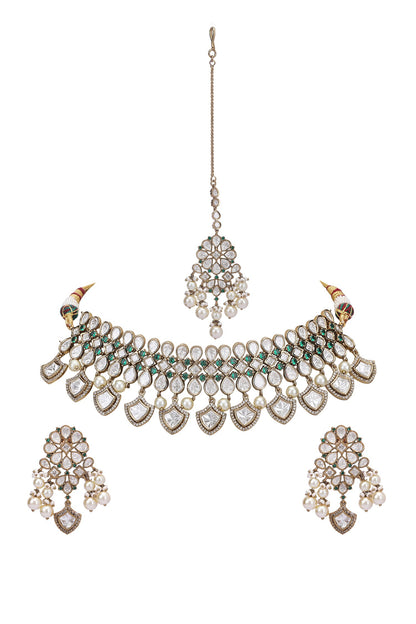 Kundan Embellished Choker Set 