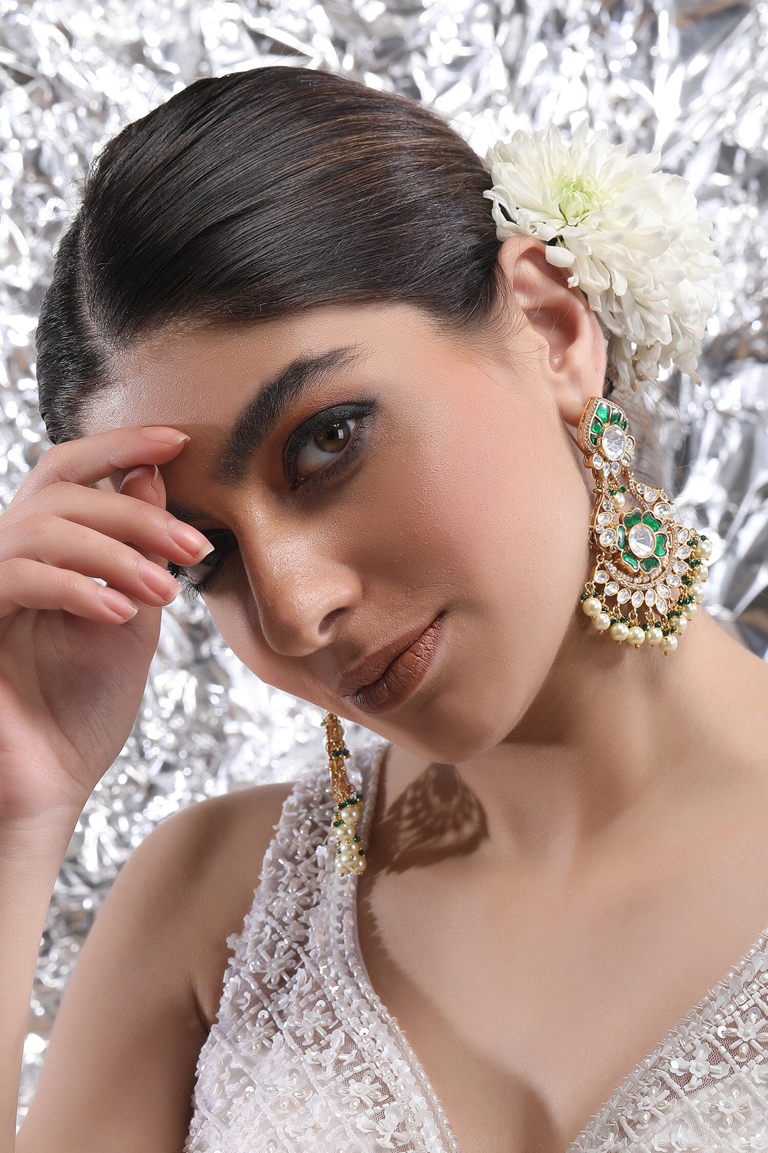 Tear Drop Carved Chandbalis 