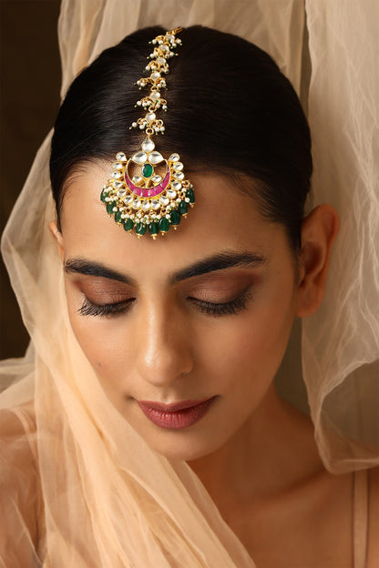 Crescent Moon Cutwork Maangtikka 