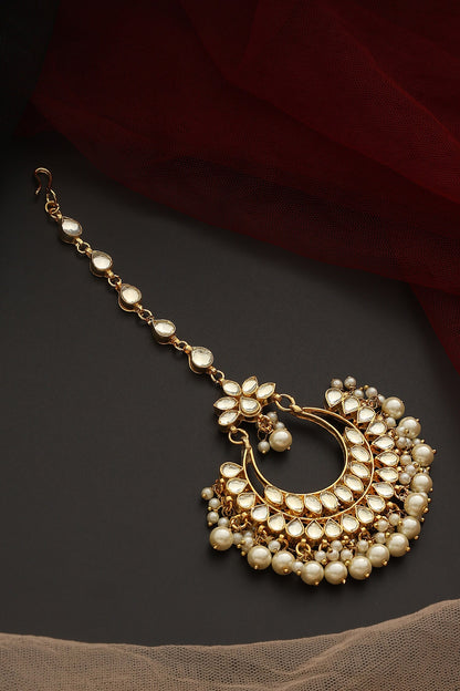 Crescent Moon Embellished Maangtikka 