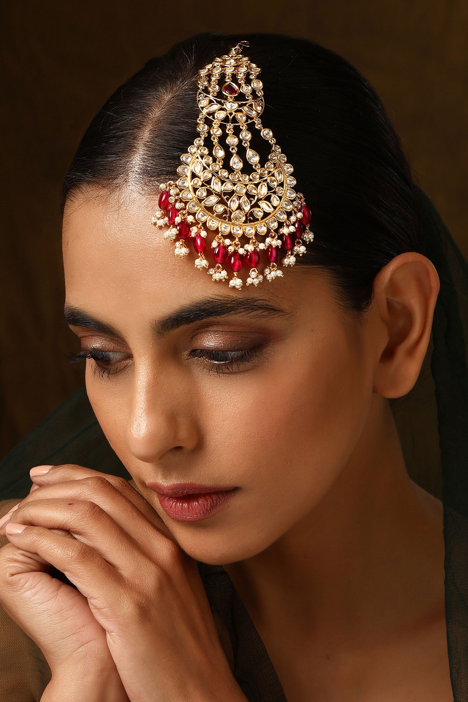 Flower Cutwork Embellished Passa 