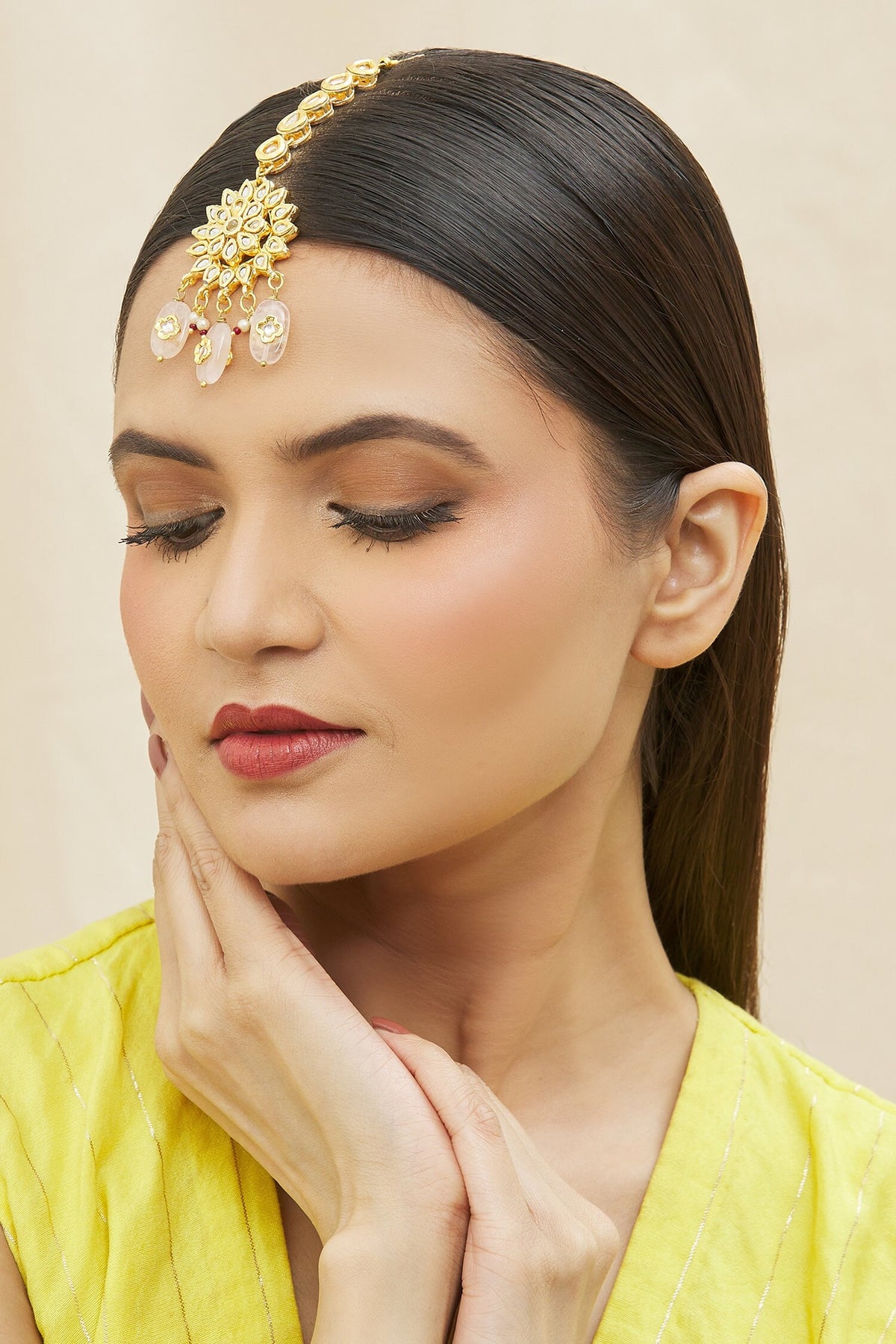 Floral Kundan Maangtikka 