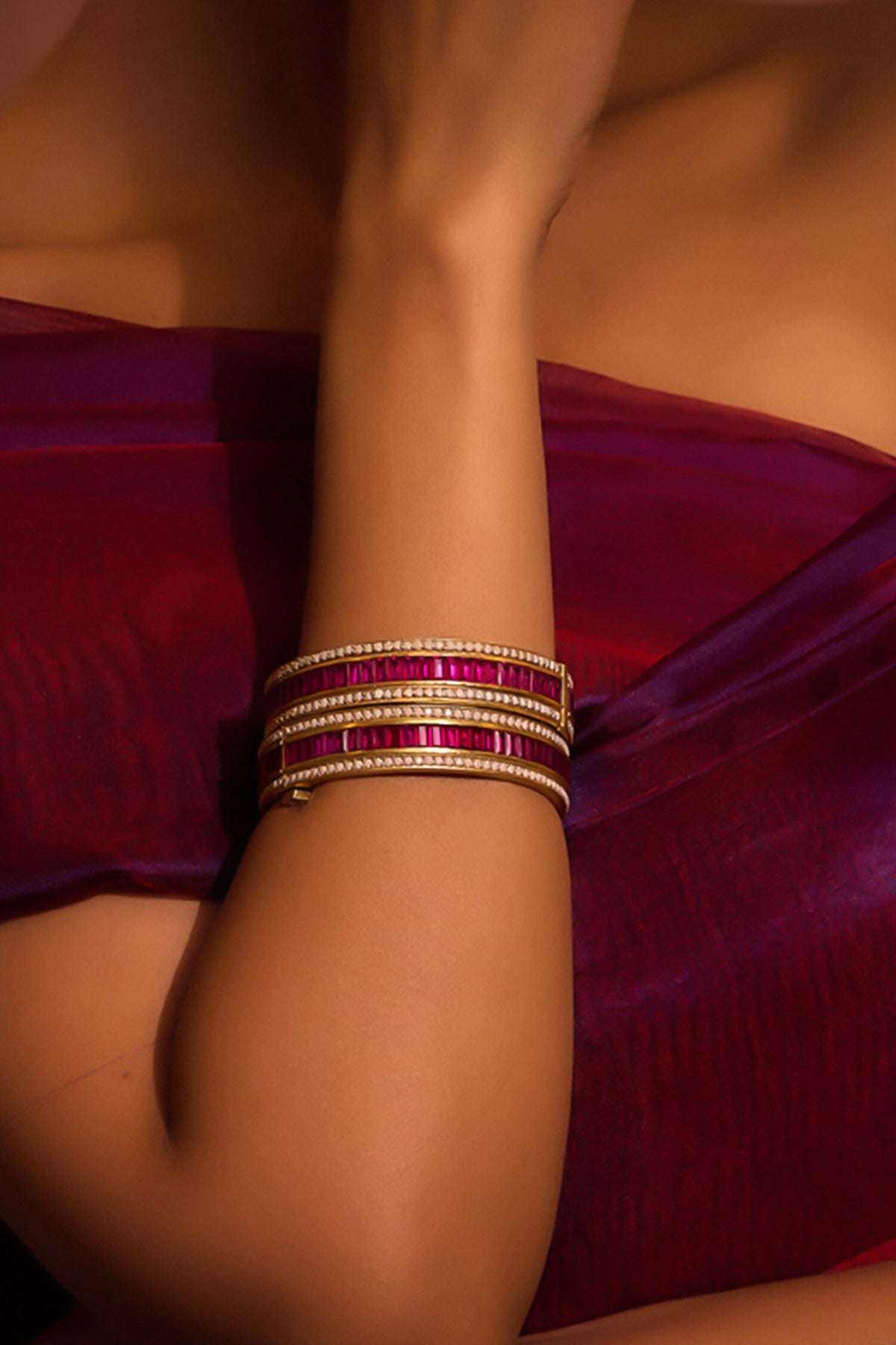 Zircon Embellished Pair of Bangle 