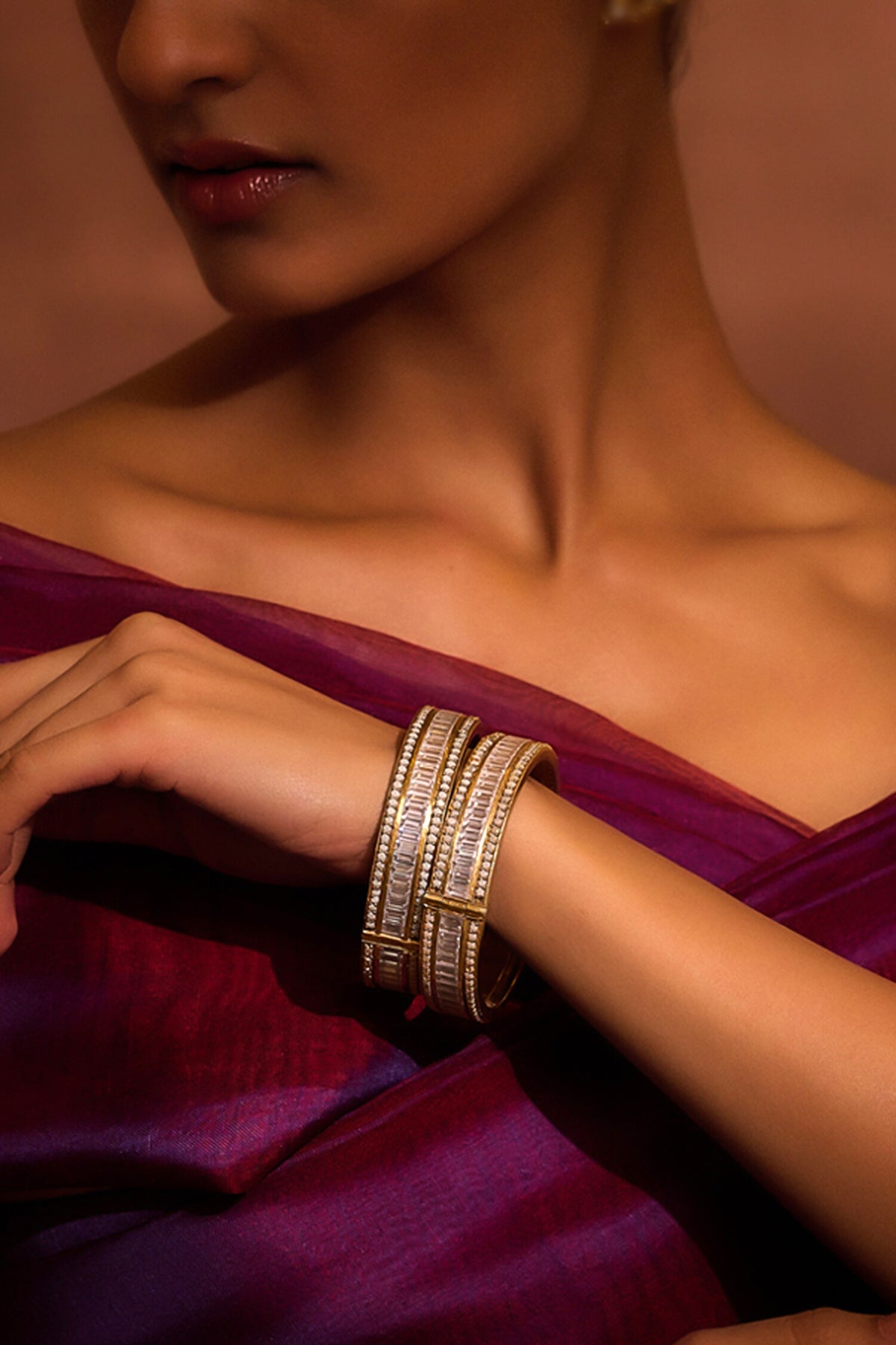 Zircon Studded Pair of Bangle 
