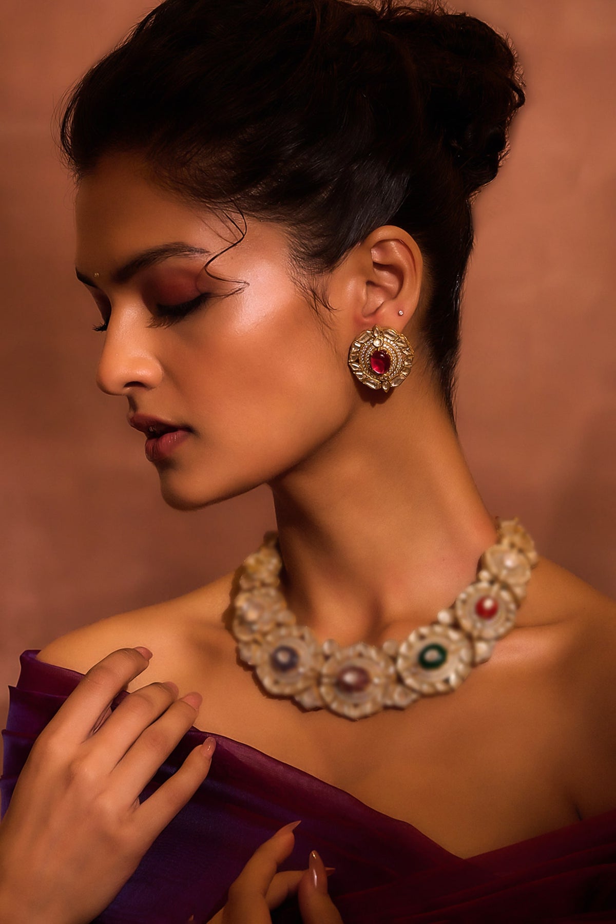 Round Embellished Stud Earrings 
