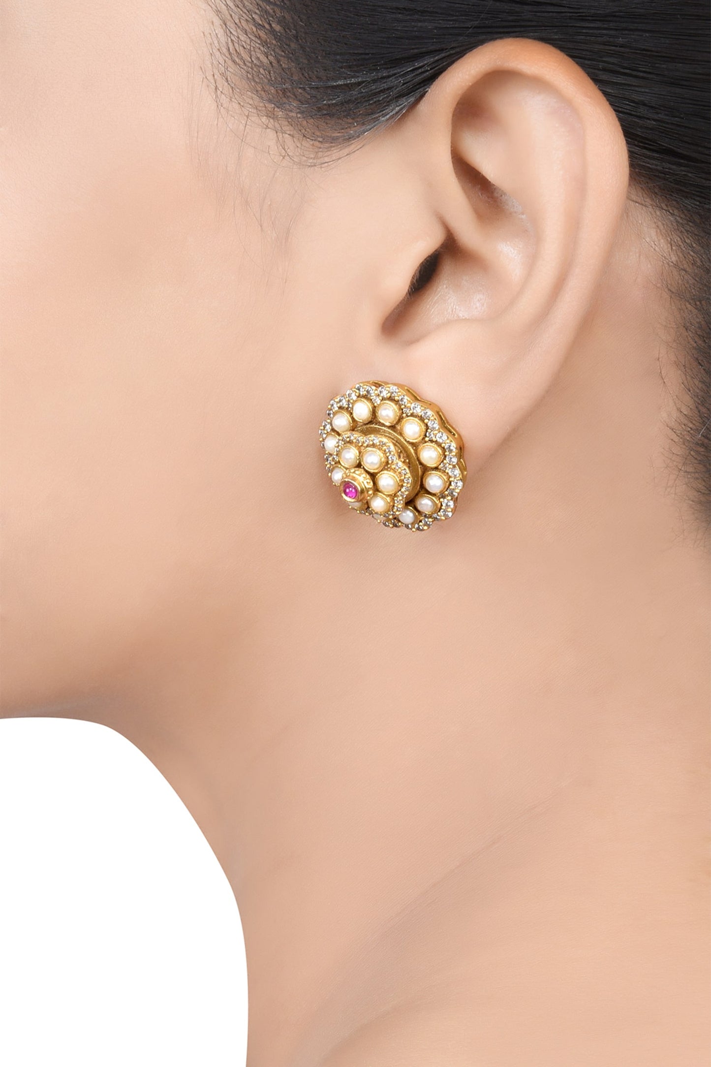 Gul Floral Cutwork Studs 