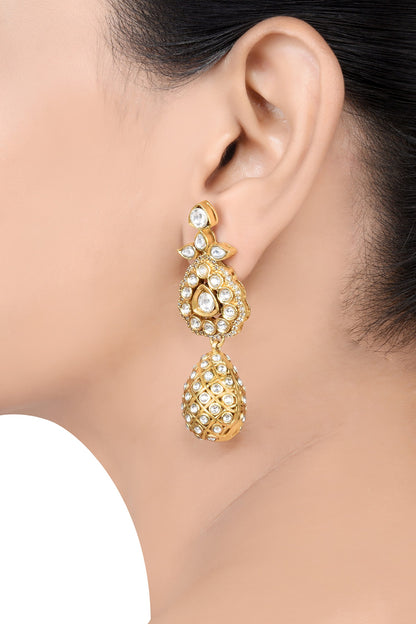 Tvisha Floral Cutwork Earrings 
