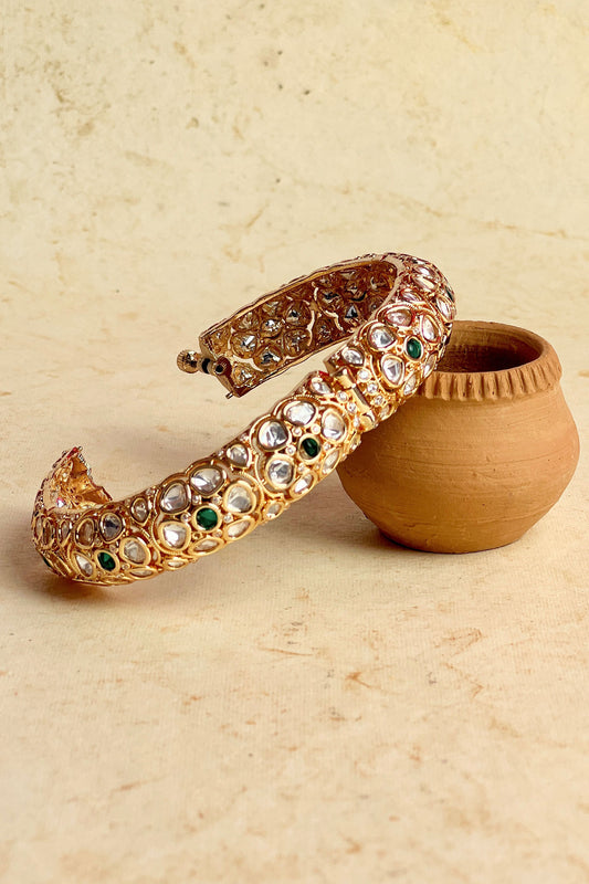 Stone Studded Kundan Bangle 