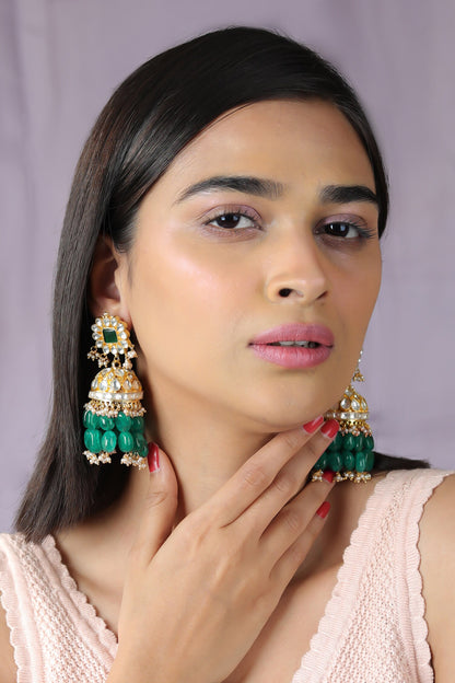 Semi-Precious Beads Embellished Choker Necklace Set 