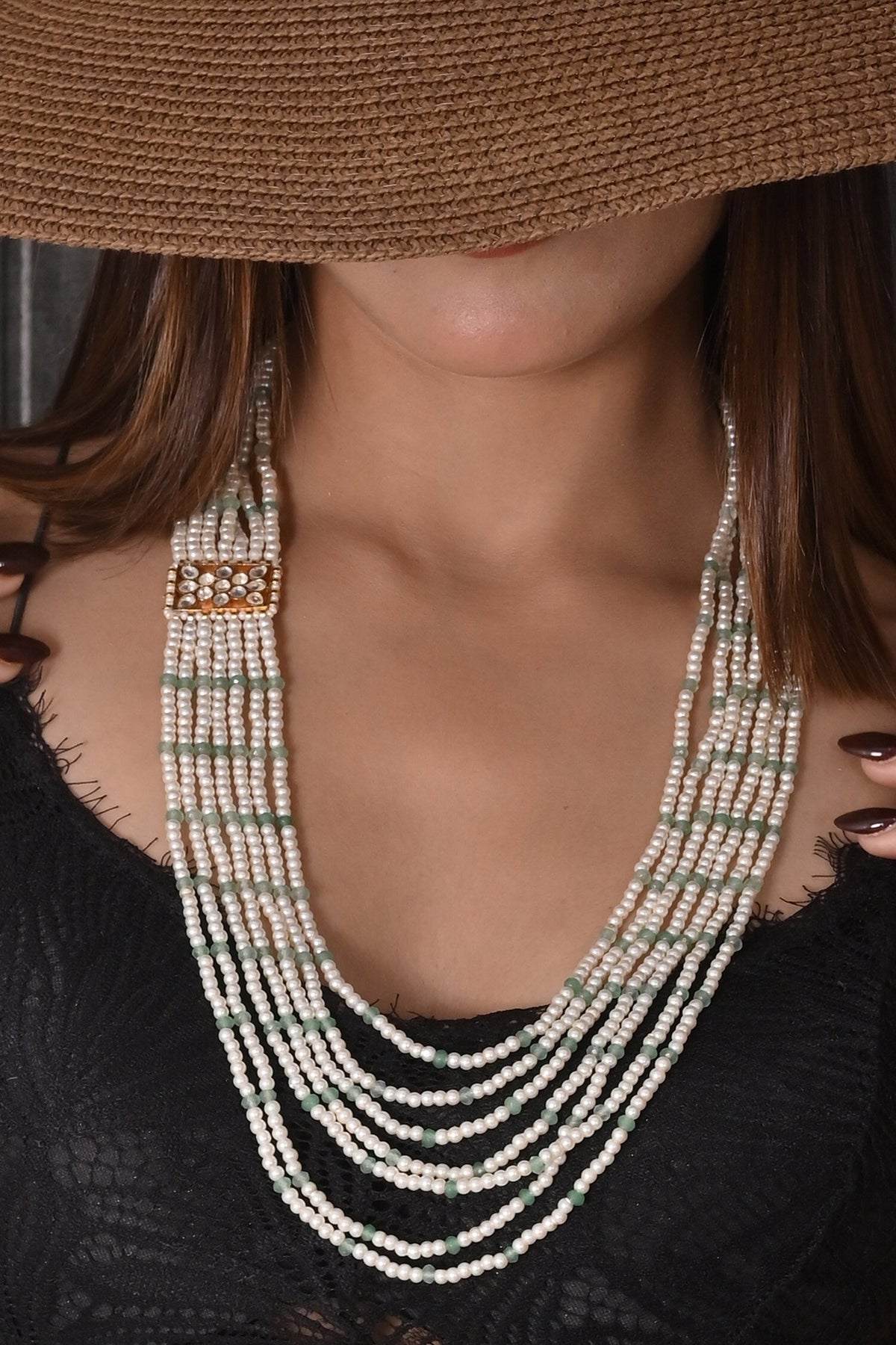 Kundan Embellished Mala 