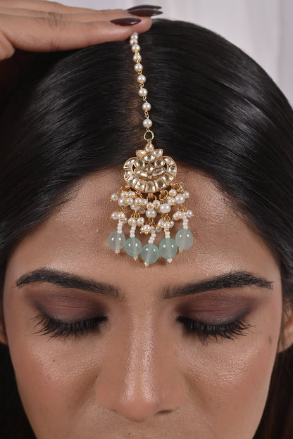 Bead & Kundan Embellished Maangtikka 